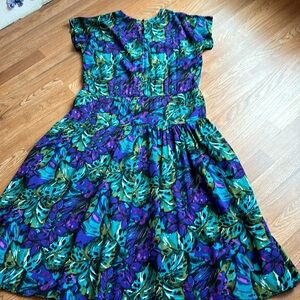 Vintage 1980’s Lucy Pellini, vibrant multicolor short sleeve midi dress. Size 12